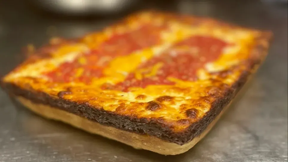 wigandpenpizzaB1